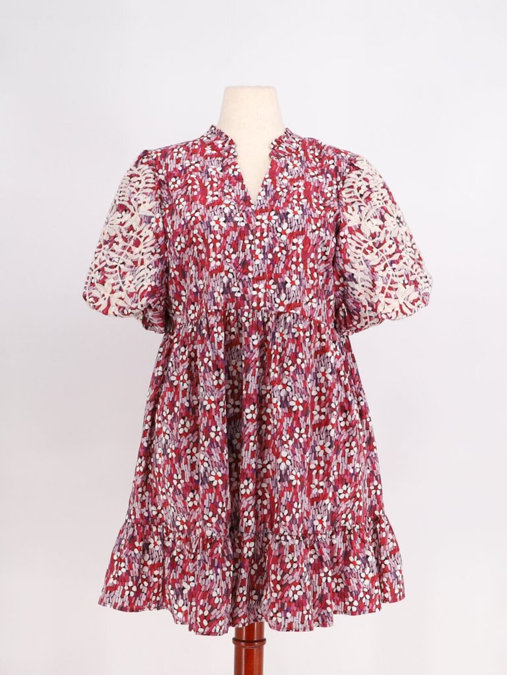 VOY Cotton Floral Embroidered Puff Sleeve Dress Size L